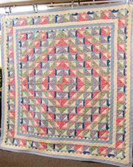 VTG QUEEN SIZE COTTON HANDMADE AND MACHINE CRAFTED MULTICOLORED PATCHWORK QUILT